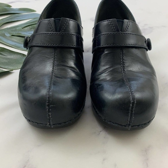 Dansko Womens Clogs Size 37 Black Leather Comfort Button Trim Chunky - Picture 3 of 9